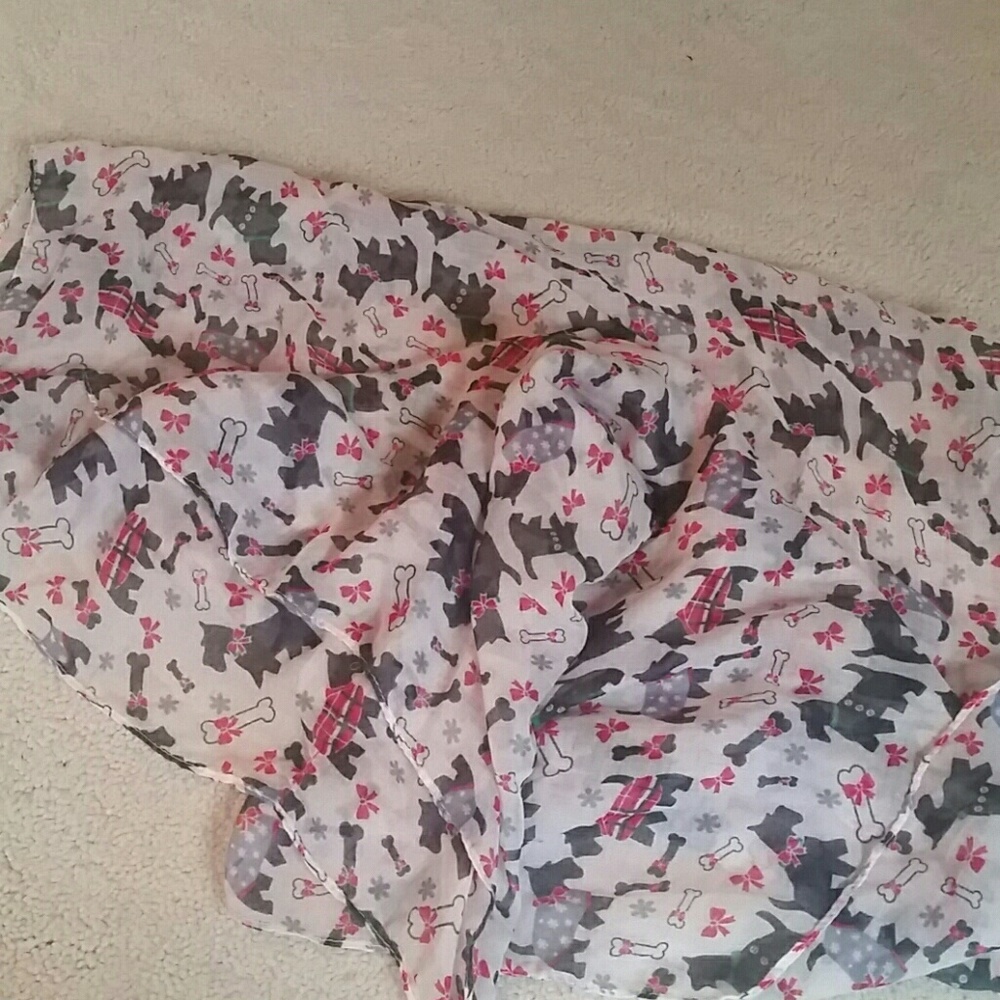 Super cute christmas infinity scarf